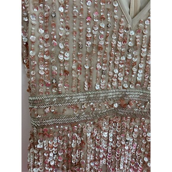 Mac Duggal Sleeveless V-Neck Sequined Midi Sheath Dress Nude Women's Size 4 - Picture 7 of 12